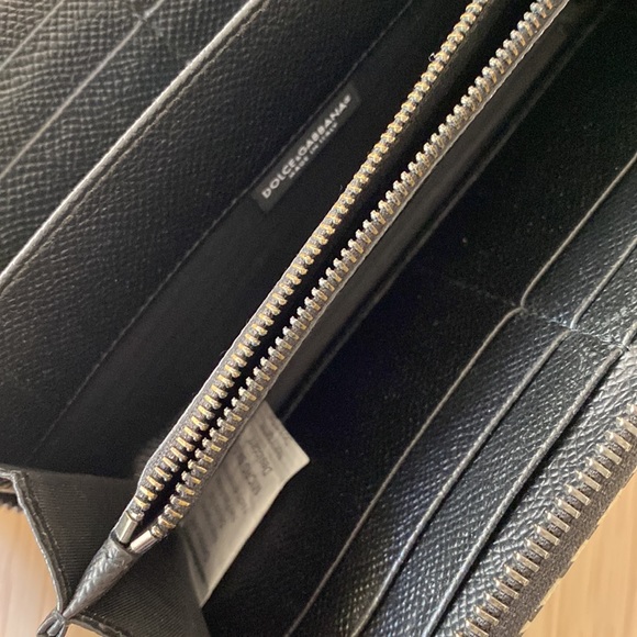 Dolce & Gabbana Calfskin round zip lung wallet - Picture 10 of 10